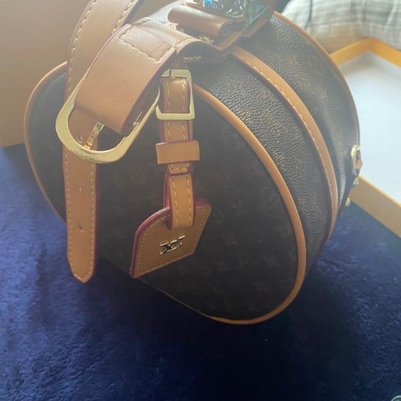 Louis Vuitton Petite Boite Chapeau - Picture 3 of 4